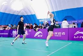 德温·威廉姆斯凭借“消失的变速球”夺得国联年度最佳新人