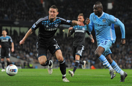 与多支球队 与多支球队